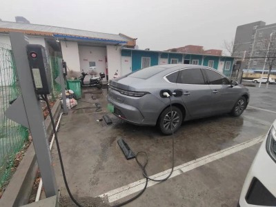 京哈高速充電難題引思考：純電車該不該買？先理清自身出行需求再定