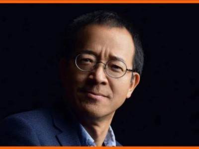 東方甄選:從流量狂飆到業績滑坡,股價暴漲后“腰斬”回歸現實