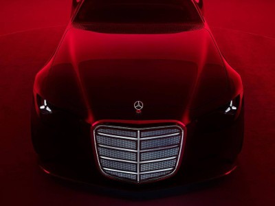 梅賽德斯 - 奔馳Vision Iconic概念車全球首秀,融合復(fù)古與科技元素