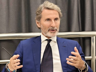 蘭博基尼Stephan Winkelmann:入華20年堅(jiān)守本色,以多元活動(dòng)深耕中國(guó)市場(chǎng)