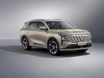 長安CS75 PLUS智慧冠軍版登場,動力配置雙升級,能否撼動經典SUV地位?