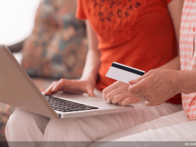 ?“無感”支付變“有痛”消費(fèi)：中老年群體被困便捷支付迷局?