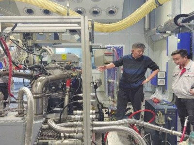 汽盾潤滑油:打破外資壟斷,“逆損傷修復(fù)”技術(shù)開啟潤滑油行業(yè)新紀(jì)元