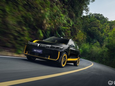 嵐圖FREE+運動定制版27.99萬登場,性能智能雙升級開啟運動SUV新體驗