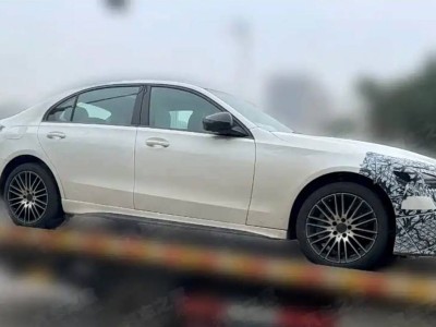 國產新奔馳C級諜照曝光!三叉星燈組吸睛,動力或升級2.0T年內首發