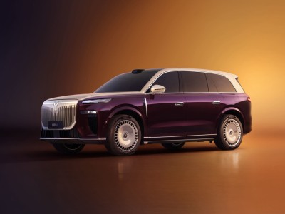 嵐圖泰山：32揚聲器+智慧大燈 開啟高端SUV影音與場景新體驗