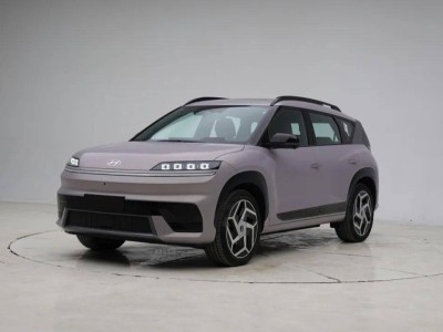 預算15萬內選它!時尚外觀大空間+8295車機+4K大屏,續航最高722km還帶四驅!