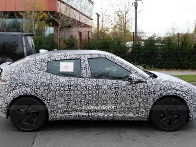 現(xiàn)代IONIQ 3量產(chǎn)版諜照來襲 2026年發(fā)布 純電小型SUV亮點(diǎn)多