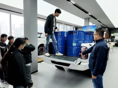 10萬元級自動擋皮卡2026款金剛炮上市,憑硬核實力成創業創富優選