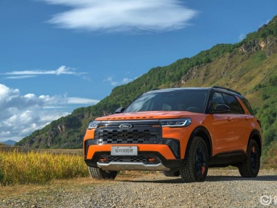福特探險者昆侖穿越版登場！硬核越野與舒適兼得，實力究竟幾何？