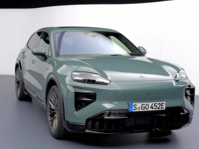 新電動卡宴:雙電機1500Nm扭矩如何達成?續航與乘坐體驗全解析