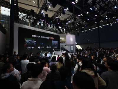 MG4半芯版攜半固態(tài)電池殺入10萬級(jí)市場(chǎng)，技術(shù)平權(quán)讓友商“壓力山大”？