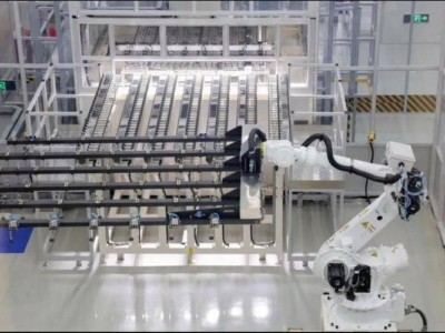 存儲(chǔ)價(jià)格飆升引擔(dān)憂,國(guó)產(chǎn)屏崛起成手機(jī)PC廠商成本壓力“緩沖器”