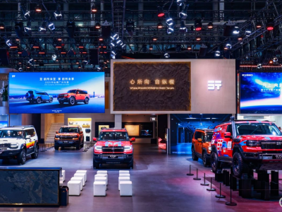 廣州車展“全能選手”登場！縱橫G700環塔版定義豪華越野新高度