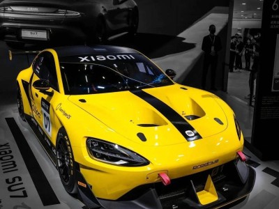 小米SU7 Ultra“挖孔機蓋”虛假宣傳案再開庭 小米法務稱雷軍刪微博非誤導