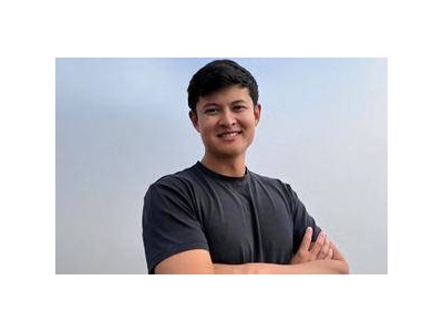 幫500強造AI裁員神器奪冠，轉身被裁后創業，他逆襲成大贏家