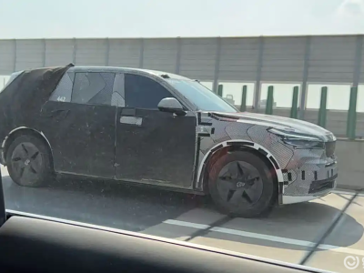 樂道L80新動態：因L90熱銷推遲至2026上半年發布，定位大五座家庭SUV