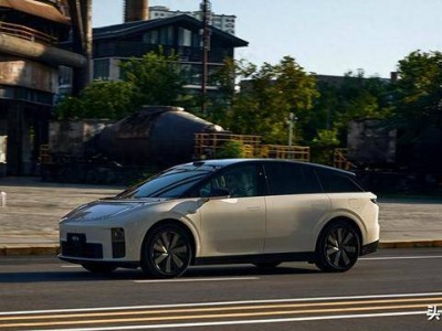 理想換創(chuàng)始人模式押注AI，技術(shù)大招蓄力，智能汽車新賽段誰(shuí)主沉浮？