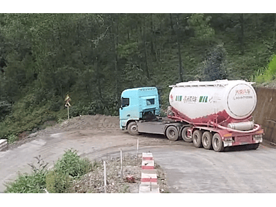 零一汽車“矩石2.0電驅橋”:引領純電重卡邁向集成高效新征程