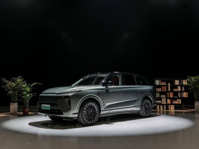 長城CTO吳會肖攜手影視颶風Tim：揭秘VLA大模型引領輔助駕駛新體驗