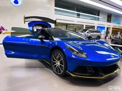 騰勢Z實車亮相!50萬級性能新選擇,與小米SU7 Ultra誰更勝一籌?