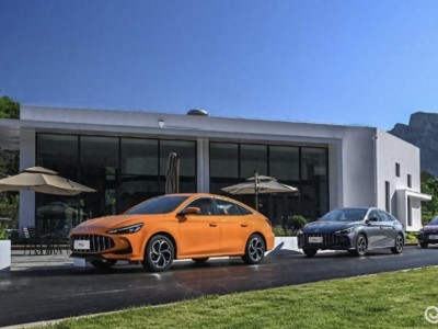 預算不到10萬，家用代步怎么選？這兩款車經濟實用還省心！