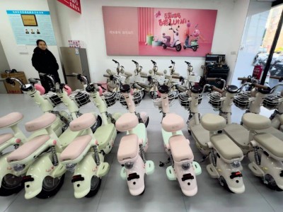 新國標電動車引熱議?記者實地探訪:實用配置保留,安全智能升級