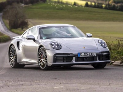 全新2026款911 Turbo S:性能與舒適兼備,雖貴但物有所值