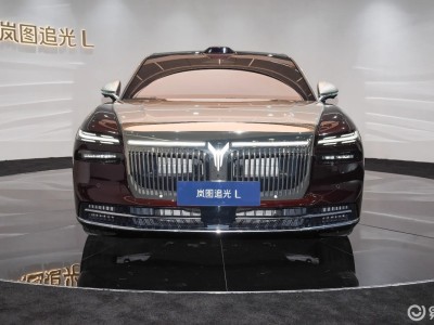 嵐圖追光L上市：800V高壓平臺(tái)加持 華為智駕賦能中大型轎車新體驗(yàn)