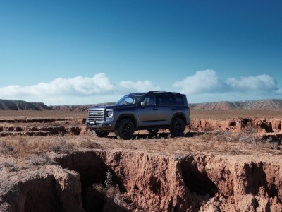 二代哈弗H9穿越版上市,23.29萬起開啟專業越野新征程