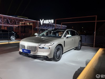 嵐圖追光L:華為ADS4加持,低油耗大空間,是寶藏好車還是小眾之選?