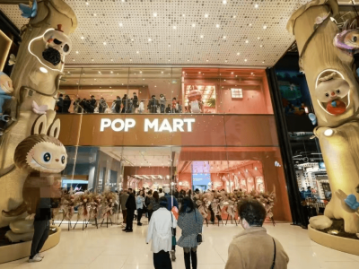 逆勢擴張顯實力,潮玩電子運動品牌商場大店引領消費新潮流