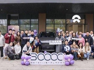 蔚來全新ES8交付破三萬,純電大三排SUV黃金時代正加速開啟