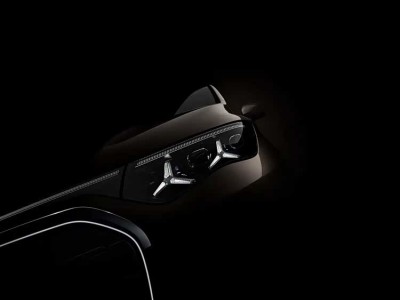 奔馳全新純電MPV VLE預告來襲，2026首發，豪華配置直指高端市場