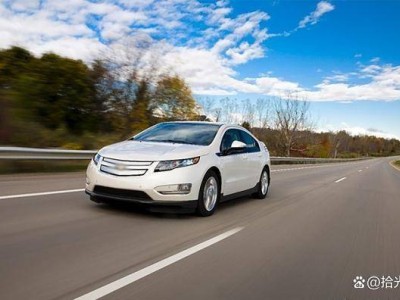 換機油別只盯公里數(shù)！儀表盤“機油信號”+新規(guī)教你科學(xué)保養(yǎng)