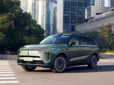 VLA大模型首秀+Hi4性能版加持，藍(lán)山智能進(jìn)階版開(kāi)啟家庭出行新范式