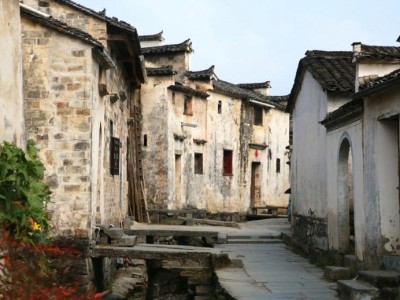 反向旅游正當時！這些絕美城市讓你獨享春日靜謐
