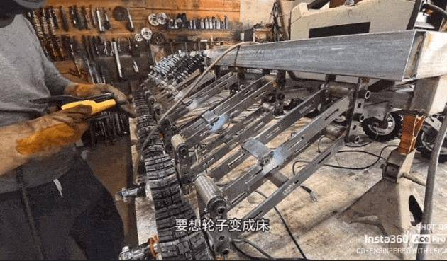 @豬堅強的工作車間