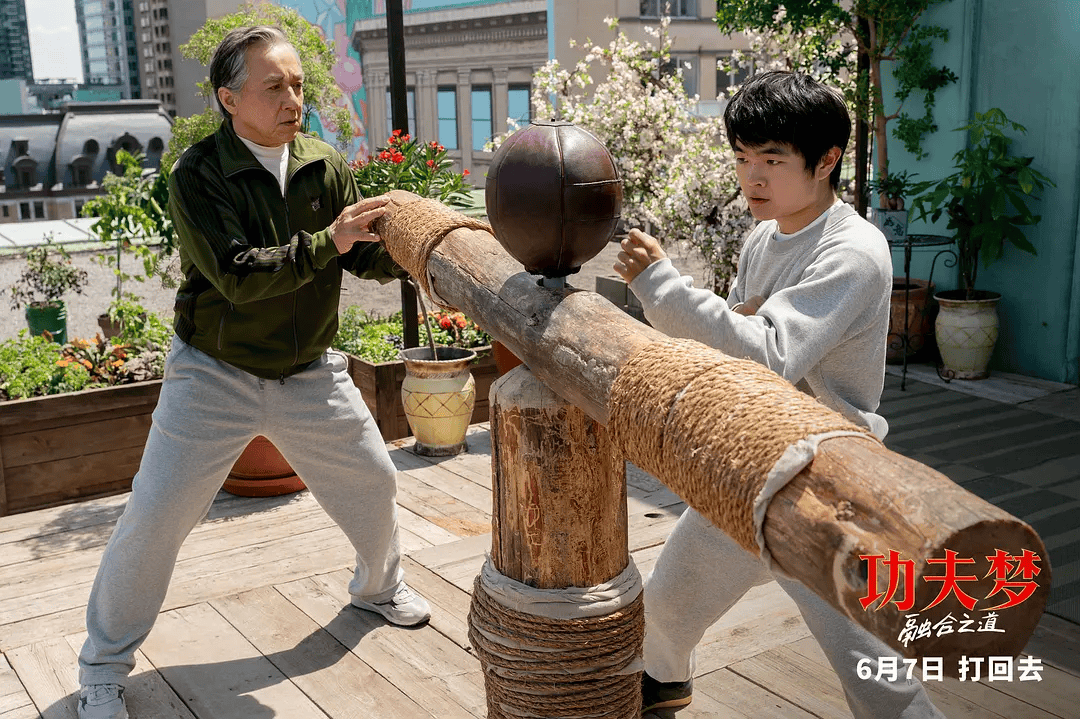 成龍電影票房與口碑對比