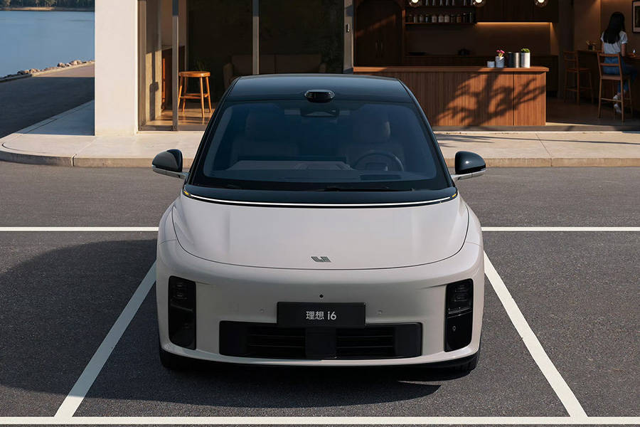 理想i6車尾設計