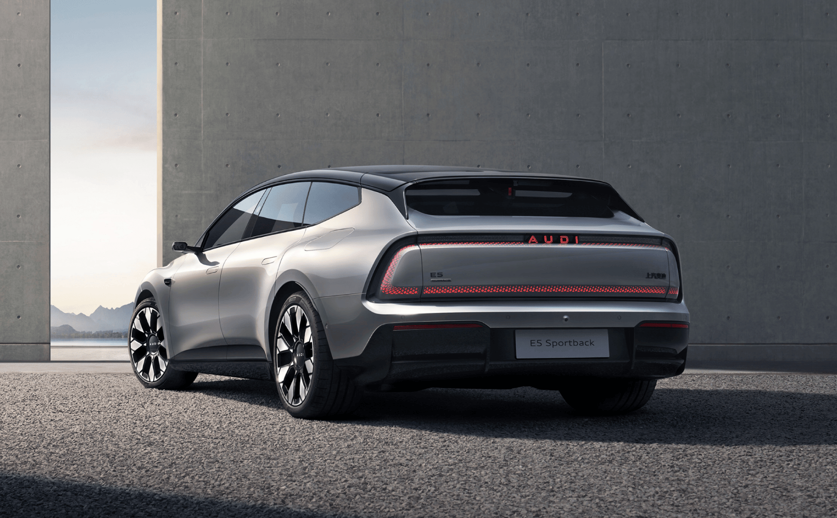 奧迪E5 Sportback車尾圖