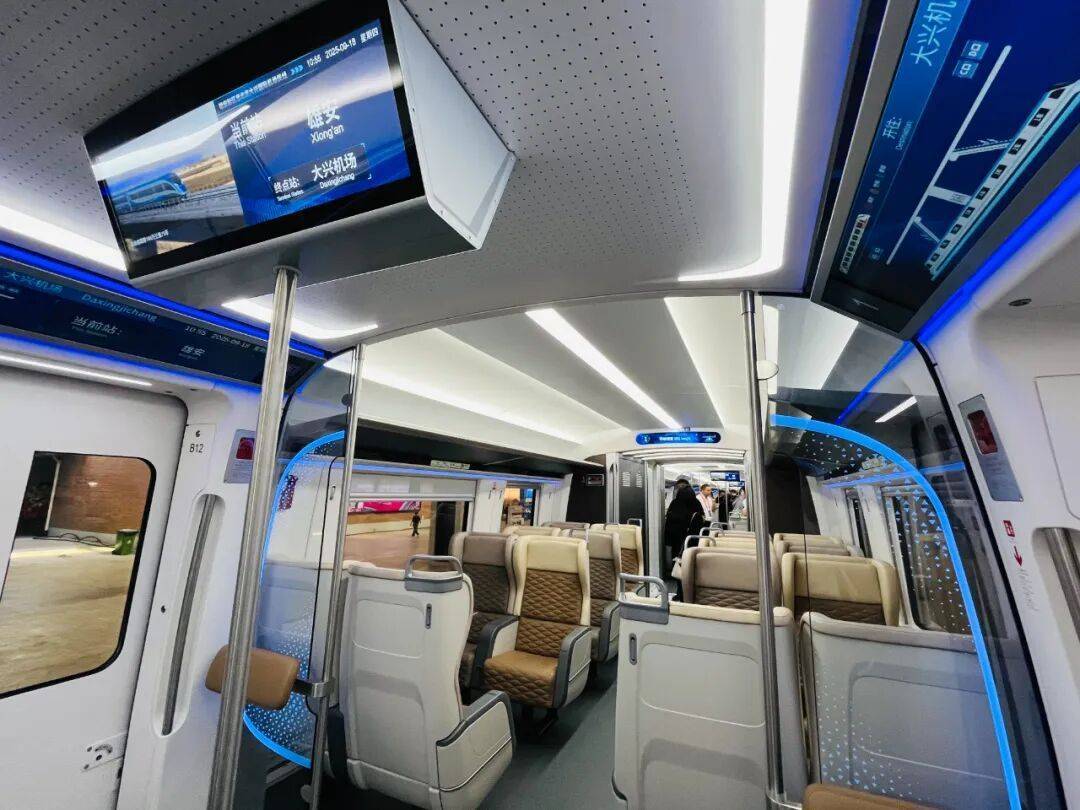 中國標準智能市域列車內部