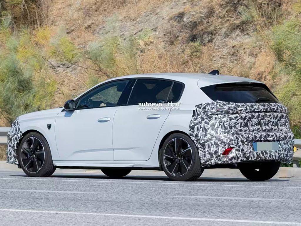 全新標(biāo)致308諜照