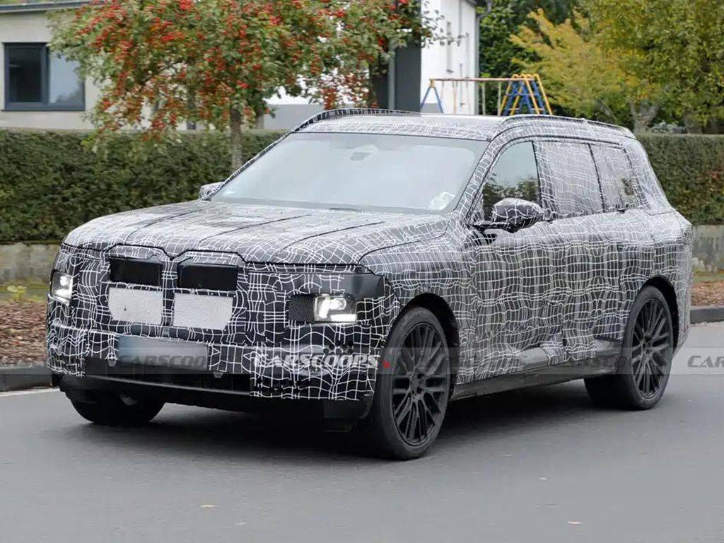 全新寶馬X7諜照